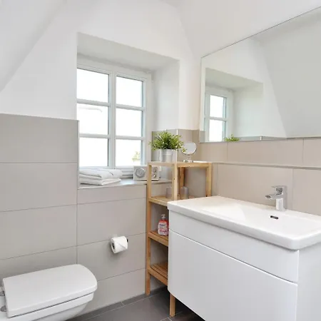 Doppelhaushaelfte Achterdiek * Böhl