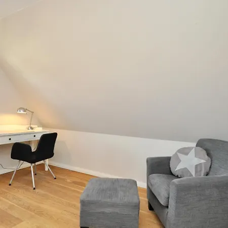 Doppelhaushaelfte Achterdiek Tatil Evi