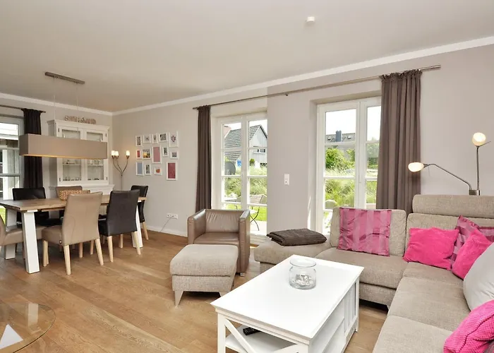 Doppelhaushaelfte Achterdiek Feriehus